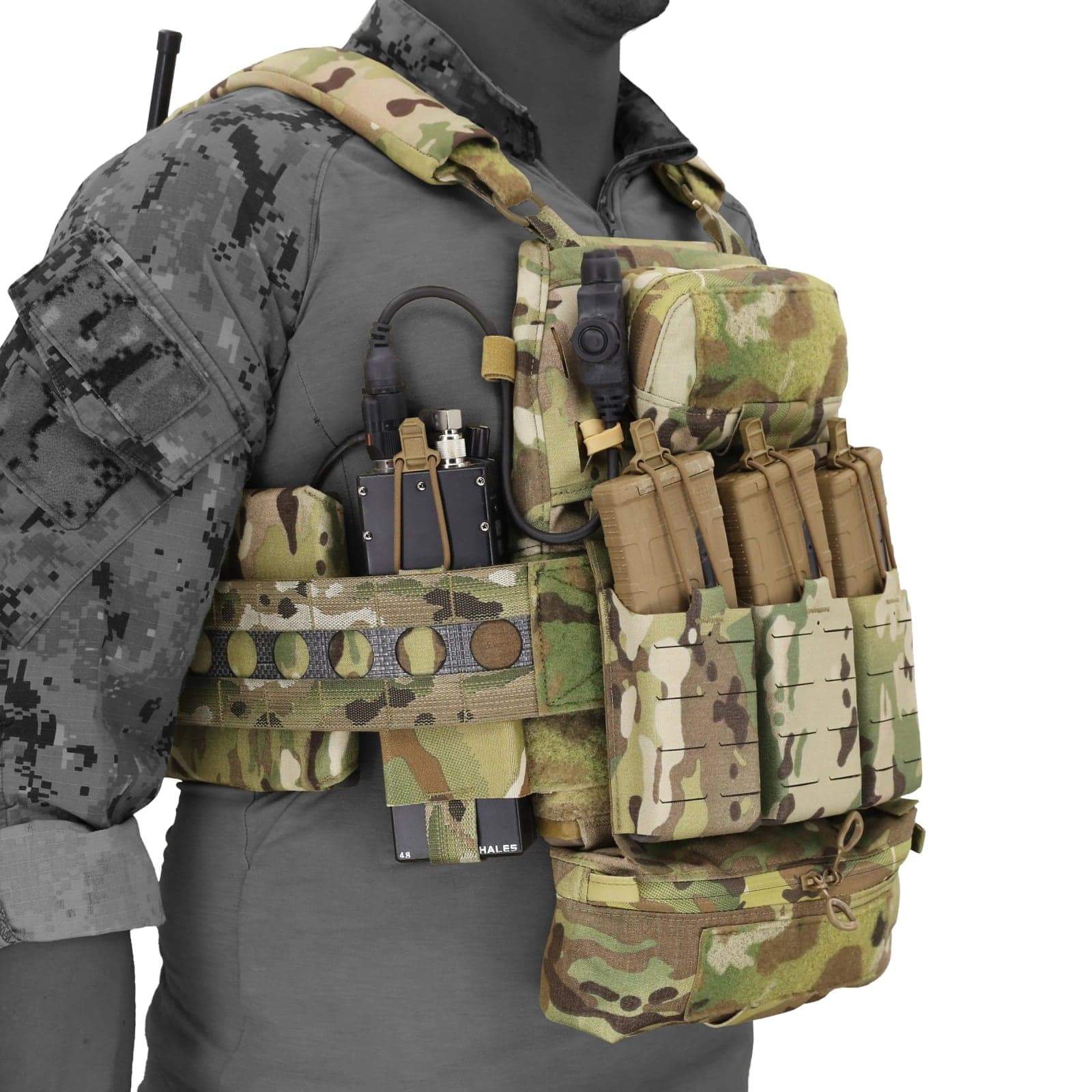 FCPC V5 worn with magazine pouches, radio and front flap, three-quarter view