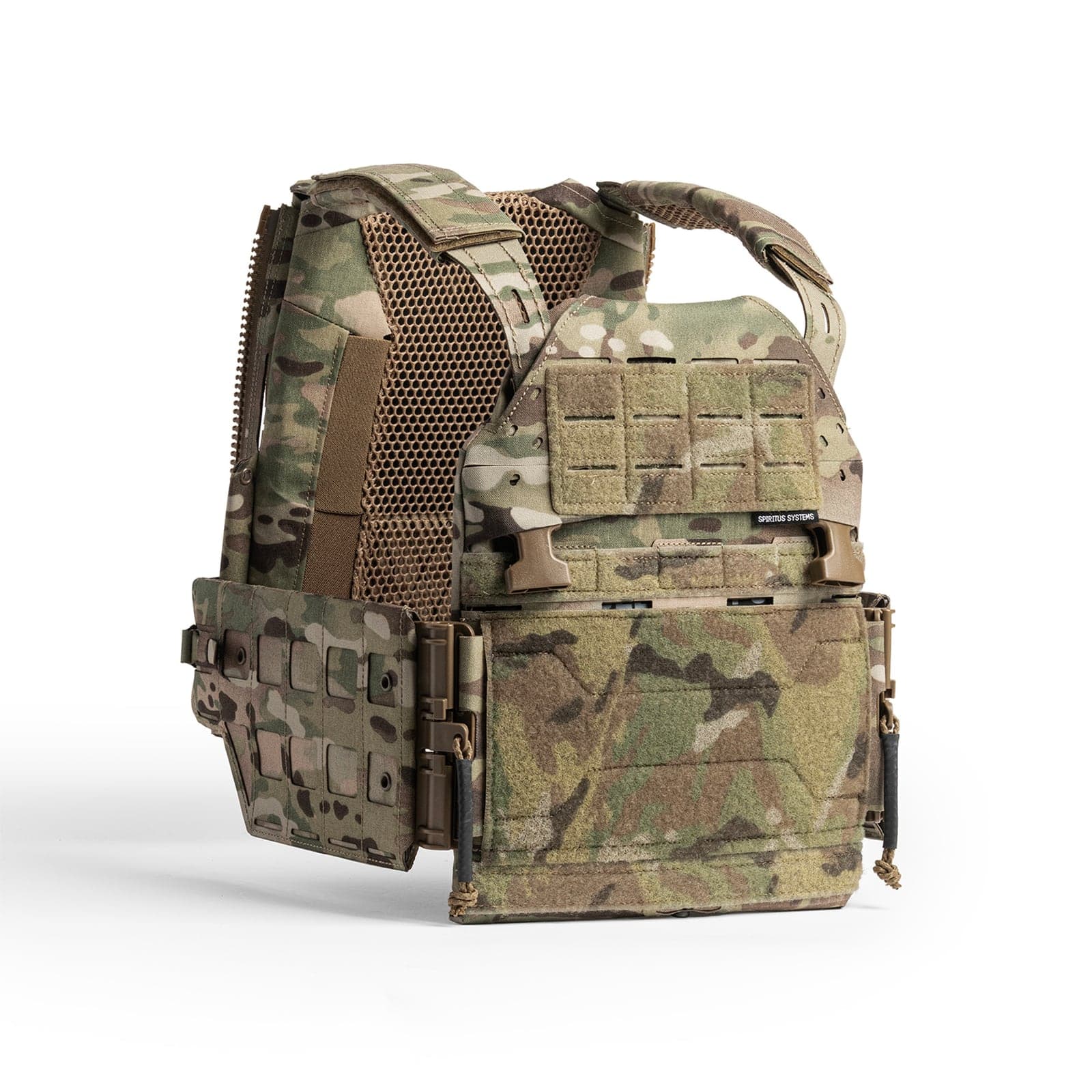 MultiCam Spiritus Systems LV-120 plate carrier with cummerbund, three-quarter front view